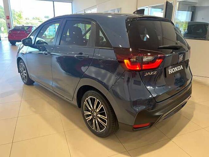 Honda Jazz ADVANCE