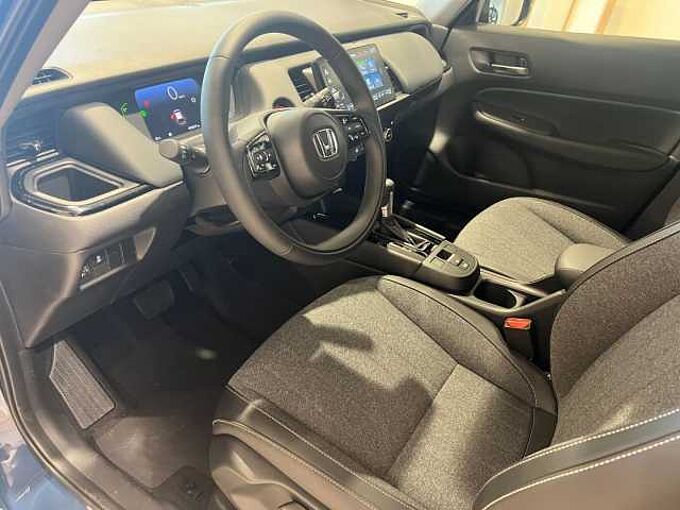Honda Jazz ADVANCE