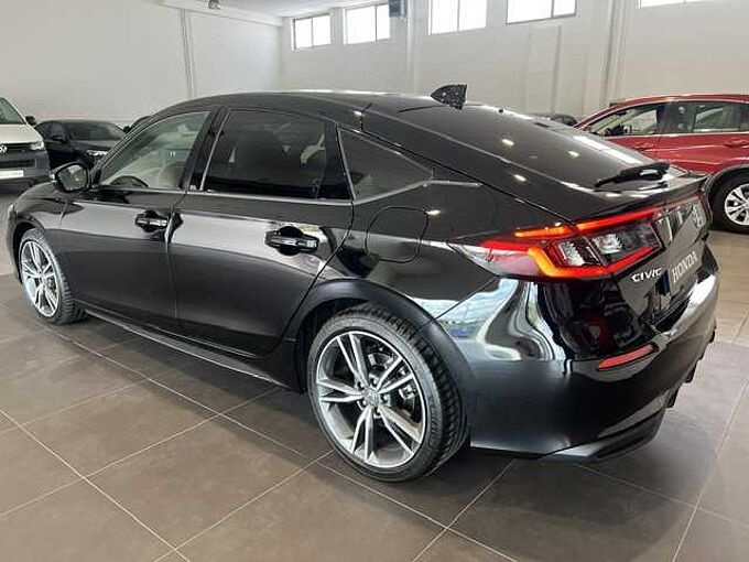 Honda Civic aDVANCE
